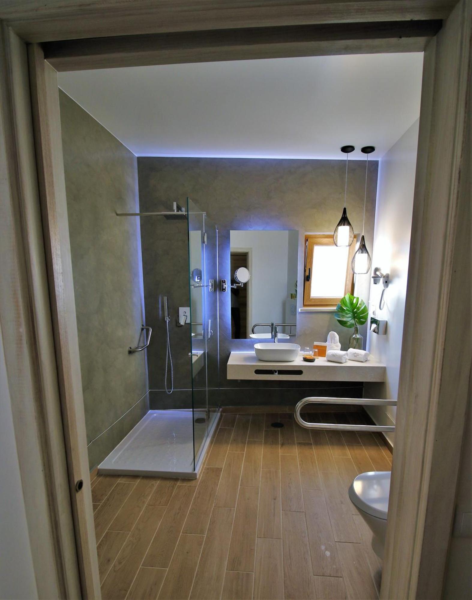 Hotel Authentic 2*